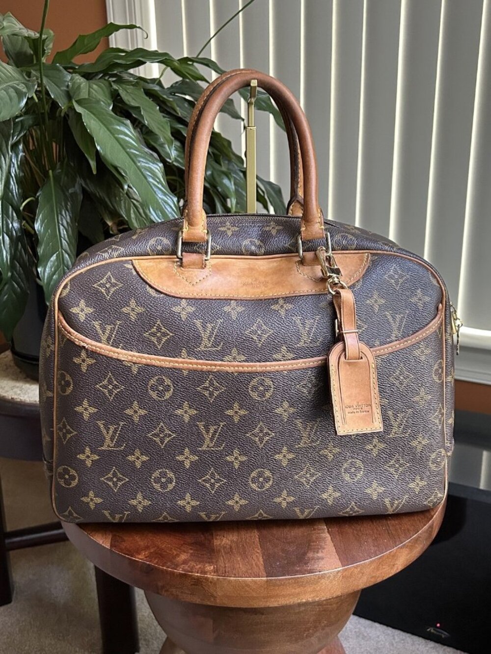 LOUIS VUITTON Monogram Deauville Tote Bag